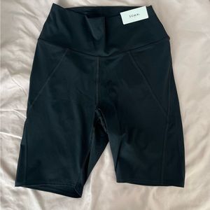 Black Biker shorts Womens size Medium, NWT SOMA